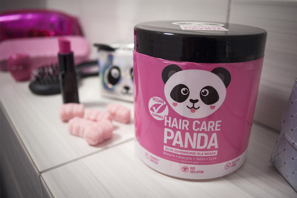 Jakie są najlepsze żelki na wypadające włosy dla kobiet? Recenzja Hair Care Panda